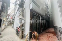 Lô góc ngõ thông ba gác chạy vòng quanh bán nhà lĩnh nam hoàng mai