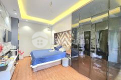 Chỉ 4.5 tỉ b.á.n nhà 5 tầng, 32m2 hoàng hoa thám, nhà lô góc, có chỗ để xe riêng chủ nhà chuyển