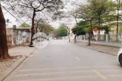 Bán đất cổ linh 100m đường 4 ô tô tránh long biên