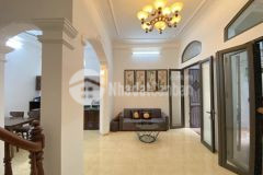 Nhà đẹp tự xây, ngõ thông, thoáng sáng phố láng hạ, đống đa. 0911554873.