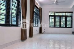 Bán nhà văn la, hà đông, lô góc, ô tô vào nhà, kinh doanh, mới đẹp,38m2,mt 12.5m,6.65 tỷ