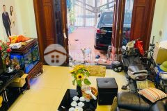 Bán nhà phân lô ngọc thụy, long biên, 70m x 4 tầng, mt 4m, ô tô, 7 tỷ 8