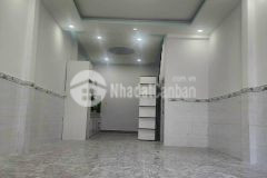 Bán gấp căn nhà cấp 4 ngay xã tân thạnh đông củ chi 4x18 67m2 shr, hỗ trợ bank