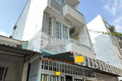 Nhà hẻm ôtô đỗ cửa, 4 tầng kiên cố, liền kề quận 1, cách vài căn ra mặt tiền