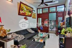 Bán nhà riêng hoàng quốc việt dân xây, ô tô, ở sướng 50m4t giá 11.6 tỷ