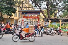 Bán nhà 2 tầng 57m2 mt 4,3m ngõ thông,nông dương văn bé minh khai