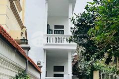 Bán nhà 3 tầng lô góc đẹp gần công viên bạch đằng, tp hd, 61.5m2, đường ô tô, giá tốt