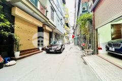 Bán nhà phố nam đồng 69m2. mặt tiền 5.2m oto tránh, kinh doanh 11.8 tỷ