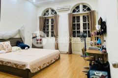 Ngõ thông, oto phố thái thịnh, 61m2 giá 16,5 tỷ