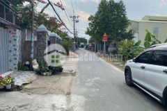 Chủ bể nợ cần bán dãy trọ 12 phòng 2 kiot ngay chợ phước thạnh củ chi giá 890tr