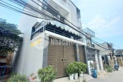 Giảm 700tr chỉ còn 3.8 tỷ 125m2 2 mặt hẻm gần mt tăng nhơn phú b q9