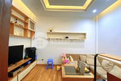 Bán nhà trần quang diệu đống đa, phân lô ôtô thông hoàng cầu, rất gần mặt phố, kinh doanh.