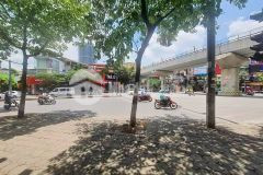 Bán nhà mặt phố nguyễn phong sắc cầu giấy vỉa hè đá bóng kd sầm uất chỉ 16 tỷ