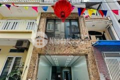 Bán gấp nhà ngõ 548 nguyễn văn cừ, gia thụy, 40m2, 6tầng, thang máy, gara ô tô, kinh doanh