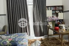 Căn nhà đẹp sát biển mỹ khê đường 5.5 hồ nghinh nhỉnh 6 tỷ