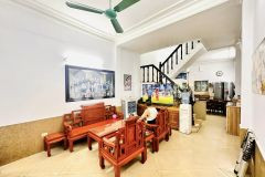 Bán nhà hồ đình kim ngưu hai bà trưng 50m2 10.5 tỷ lô góc 3 thoáng ô tô tránh