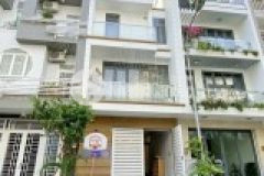 Bán nhà mặt tiền mai văn vĩnh ngay nguyễn thị thập. diện tích 5,2x20m nhà đẹp vô ở liền