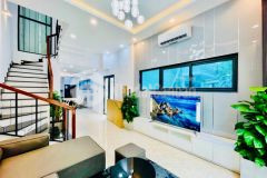 Bán giảm 2tỷ070, chỉ còn 6.6tỷ, 68m2, 4tầng, hẻm xe tăng thang máy xịn sò.