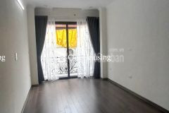 Bán nhà sàn gỗ thoáng sáng mặt ngõ ngọc khánh 6,3 tỷ, diện tích 32m² x 5 tầng