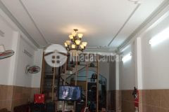 Ccg bán nhà quận 7 hẻm 115 phạm hữu lầu 63 triệu m2.