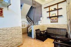 Bán nhà 41m2, 4 tầng, 4pn, 3wc, đường phùng văn cung, p7. vào ở ngay.