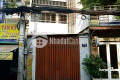 Cho thuê nhà mặt tiền giá 30tr đường yên thế, phường 2, quận tân bình. 4m x 20m