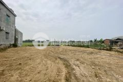 145m2 nở hậu full đất ở nằm cách ql1a 200m,giá 650trlô.