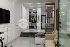 Bán nhà phố giáp bát lô góc ô tô qua thang máy kinh doanh 5 tầng 6.9 tỷ