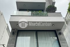 Nhà đẹp phố cổ linh, 6 tầng, thiết kế hiện đại, thang máy, gara 2 ôtô.