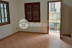 Ban nha phô lê trong tân thanh xuân, lô goc, ngo rông, 40m, 5t