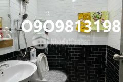 Cần bán nhà 2t2pn trung tâm phú nhuận shr giao ngay.