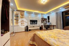 Phố hoàng cầu vừa ở vừa kinh doanh 55m 4 tầng 6.5 tỷ