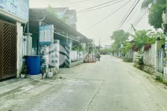 Bán gấp 150m2 ngang 6m đường 6m cách ql1a chỉ 200m chỉ 680tr