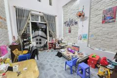 Thu đưcban nha đep hxh đương 49,gân pham văn đông,64m2 3tâng 4.6ty.