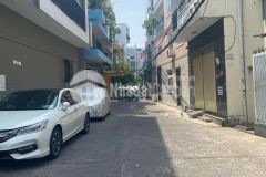 Bán nhà hẻm ô tô đường hoàng diệu thủ đức 116m2 đang cho thuê 30trtháng giá 7 tỷ