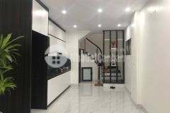 Bán nhà tây hồ, xuân la, 40m, 5t, 5.9 tỷ. ngõ nông, nhà cực đẹp. 0967560457