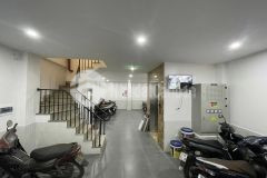 Bán nhà láng hạ đống đa gần đường la thành, oto đỗ cửa, full nội thất, kinh doanh.