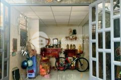 Bán nhà gần chợ bình long, chỉ 2,7 tỷ, 4x10m, hẻm xe hơi vòng quanh