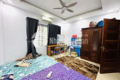 Bán nhà giáp nhị ô tô đỗ cửa 4 tầng long lanh ở ngay hoàng mai