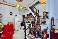 Cần bán nhà 3 tâng xe hơi ngủ trong nhà quận 12