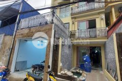 Bán nhà phúc đồng,long biên 5 tầng,63m2 gara,thang máy nhỉnh 8 tỷ