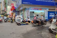 Bán lô góc mặt phố kinh doanh 60m2c4, mặt tiền 5m vỉe hè