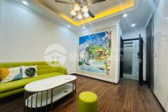 Lô góc, 100m ra mặt phố vĩnh hưng, ngỏ thông, gần trường,