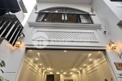 Bán nhà ngọc thuỵ,long biên 6 tầng,40m2,mt4.1m oto vào nhà nhỉnh 8 tỷ