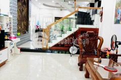 Siêu phẩm bán nhà đẹp 4 tầng hxh trần hưng đạo, 61m2 5x10.2m, 12.8 tỷ tl