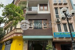 Nhà đẹp kinh doanh tốt đường ô tô tránh tdc trạm dt 46m2. giá 13.99 tỷ