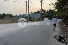 Kẹt tiền cần bán miếng đất 1000m2, 330tr, tp tân uyên.