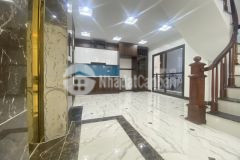 Siêu phẩm. bán nhà hoàng đạo thành, thanh xuân. 40m2 x 6 tầng. gara. thang máy. hơn 9 tỷ.