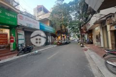 Bán nhà 90m2 trên sổ chính chủ mặt tiền rộng 6m phố kinh doanh hoàng hoa thám hà đông