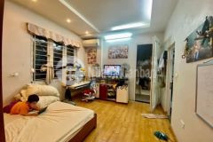 Bán nhà ở ngọc thụy,long biên,nhà đẹp phân lô,ô tô vào nhà,gần phố, 41m2 giá 4.1 tỷ